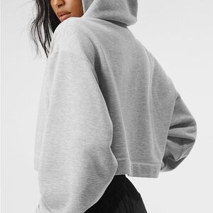 ALO Yoga Bae Women's Gray Cropped Hoodie size small grey